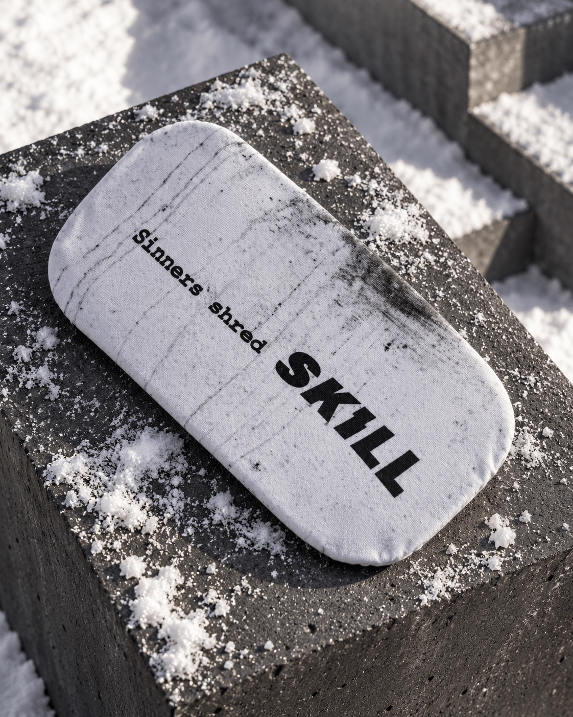 Sinners shred SKILL™ - Goggle Sleeve - skill.shop