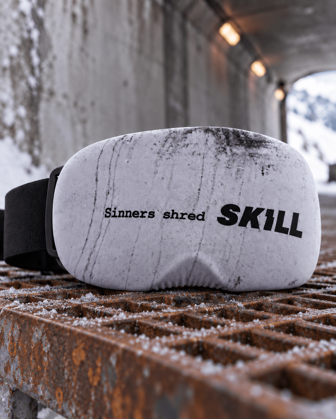 Sinners shred SKILL™ - Goggle Sleeve - skill.shop